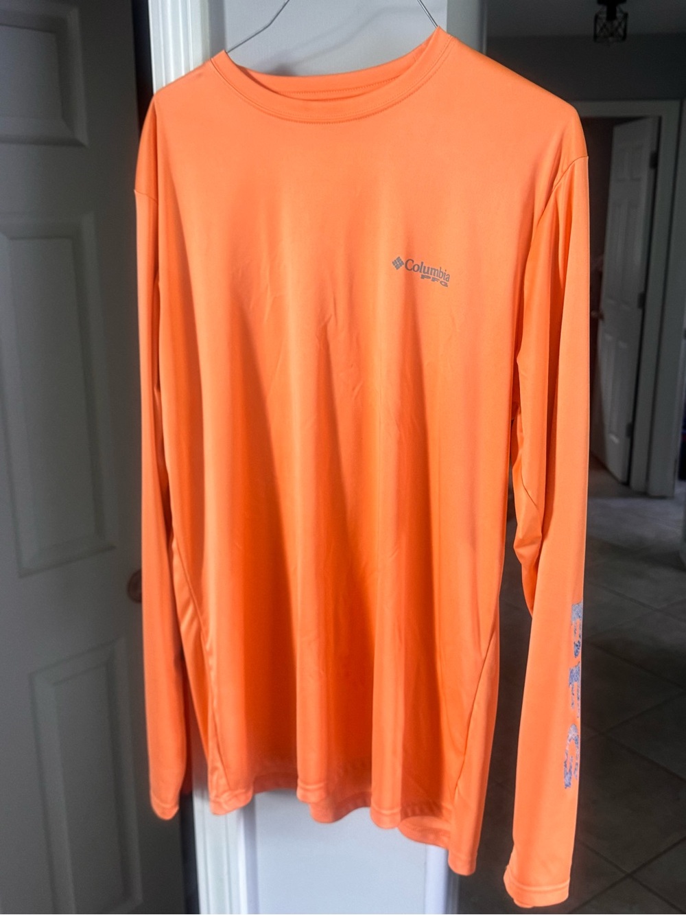 Columbia Men’s Long-Sleeve Performance Shirt - Bright Orange